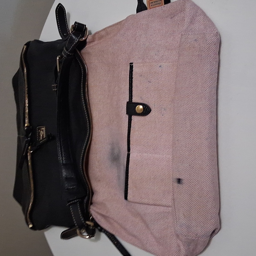 Dooney & Bourke Black Pebbled Leather Shoulder Bag - Picture 15 of 16